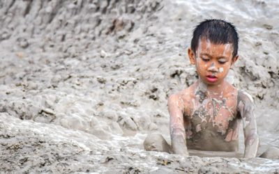 Main lumpur panas di Lumpur Gunung Berapi Meritam!