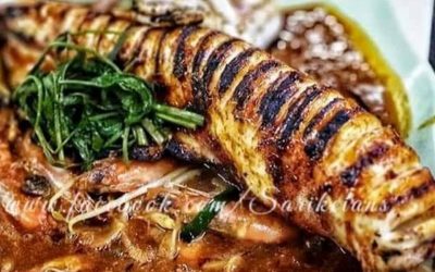 Di Sarikei, ada char kway teow berbaloi dengan sotong dan ketam besar