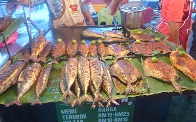 Pasar Malam Saberkas Miri hanya buka pada Khamis, Jumaat dan Sabtu malam