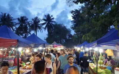 Pasar Malam Sibu, buka setiap hari sampai jam 10 malam