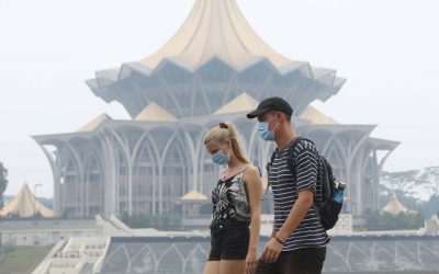 Seluruh rakyat Sarawak akan terima topeng muka percuma, salah satu bantuan khas