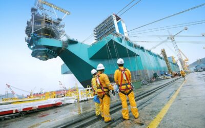 Petronas dan Sarawak menarik tuntutan mahkamah terhadap cukai jualan antara satu sama lain