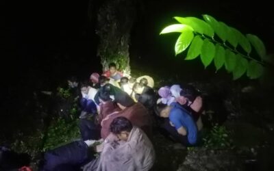 Pasukan Gerakan Am (PGA) menahan 17 PATI warga Indonesia cuba memasuki sempadan